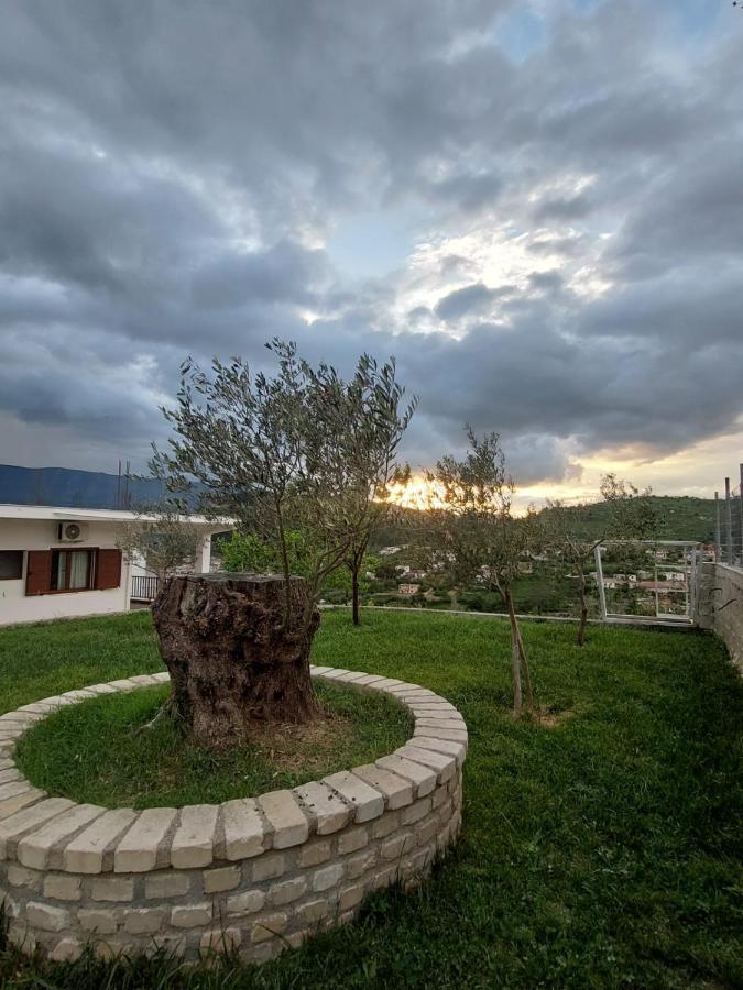 Guest House Gorani Berat Exterior foto