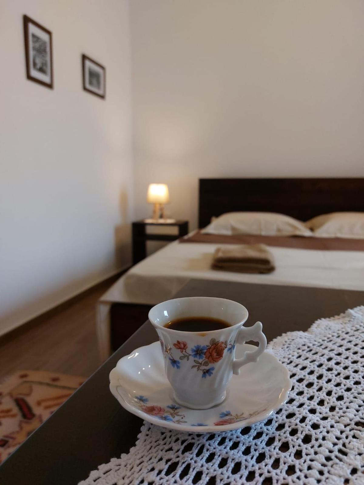 Guest House Gorani Berat Exterior foto