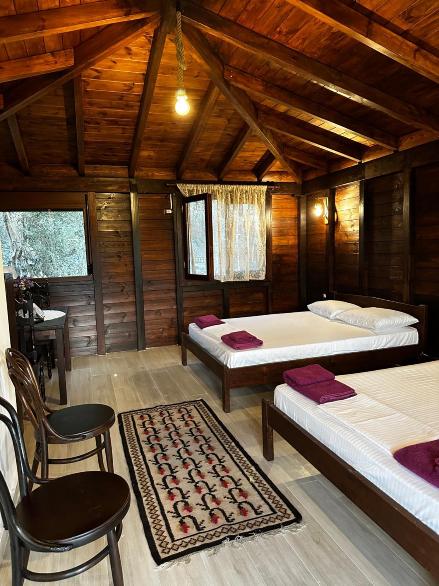 Guest House Gorani Berat Exterior foto